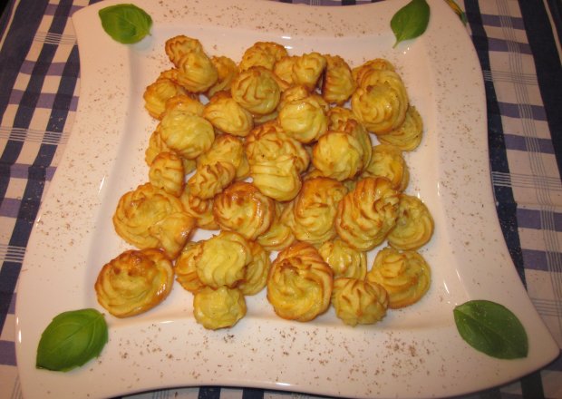 Fotografia przedstawiająca Dworskie danie, czyli ziemniaki księżnej