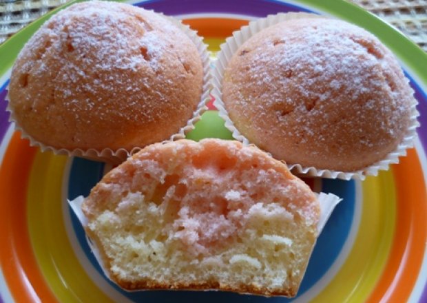 Fotografia przedstawiająca Dwukolorowe muffinki