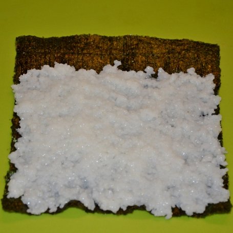 Krok 4 - Dwukolorowe sushi z gruszką foto