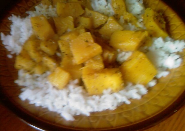 Fotografia przedstawiająca Dynia z curry i ryżem