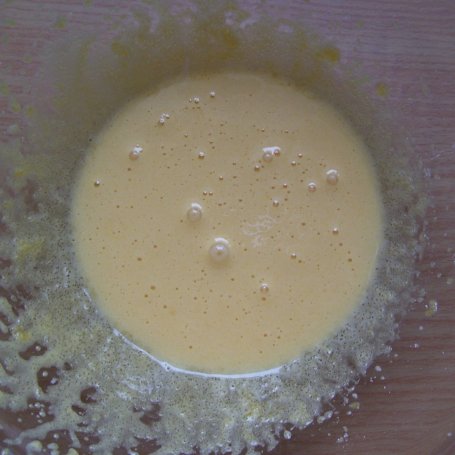 Krok 1 - Dyniowe ciasto drożdżowe z żurawiną foto