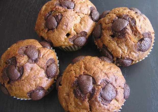 Fotografia przedstawiająca Dyniowe muffinki z piegami