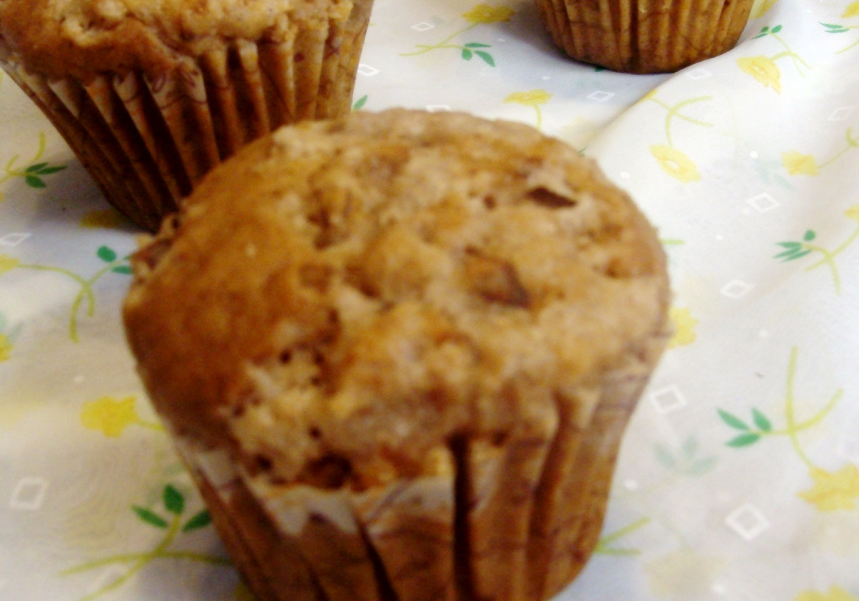 Dyniowe muffiny z orzechami foto
