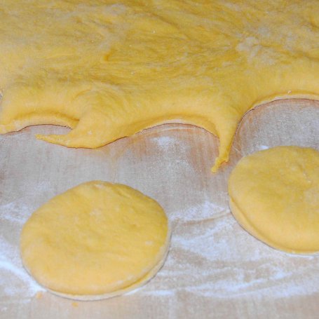 Krok 3 - Dyniowe, pieczone pączki foto