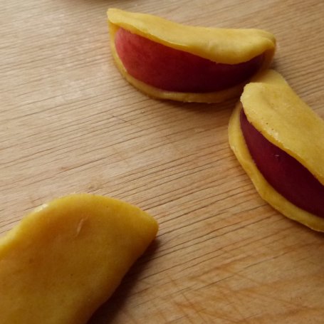 Krok 3 - Dyniowo-pomarańczowe ciasteczka z jabłkami foto