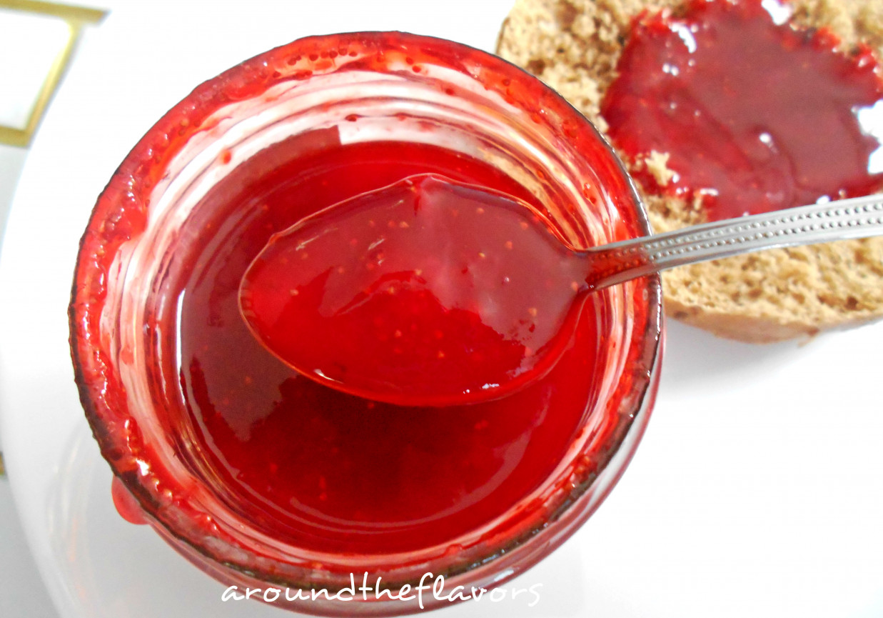 Dżem truskawkowy foto