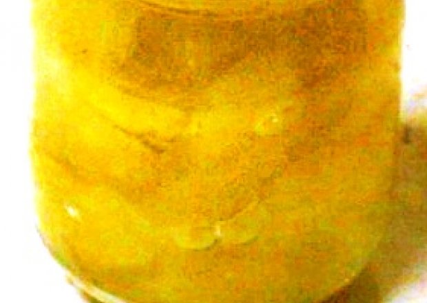 Fotografia przedstawiająca dżem z cukini