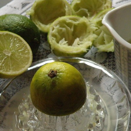 Krok 2 - Dżem z kiwi i limonek - bez dodatku cukru foto