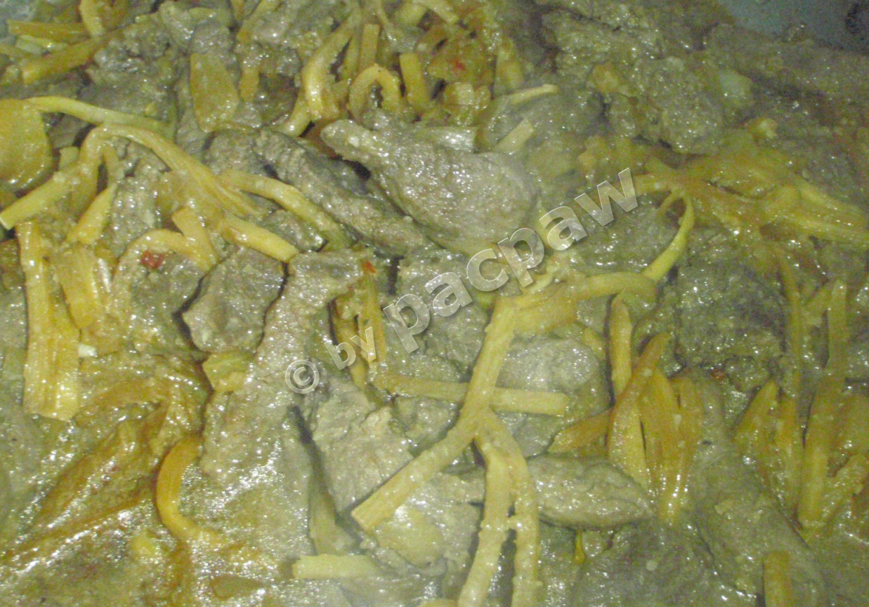 Dziczyzna po tajsku foto