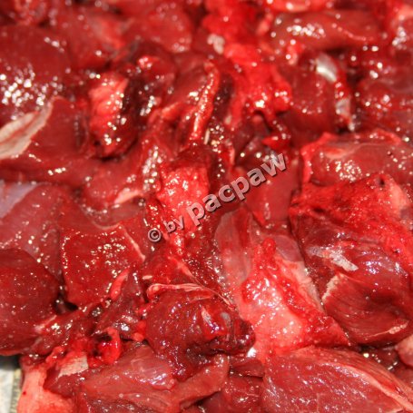 Krok 2 - Dziczyzna w sosie z suszonych kani z kaszą jęczmienną foto