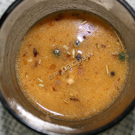 Krok 8 - Dziczyzna w sosie z suszonych kani z kaszą jęczmienną foto