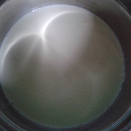 Krok 3 - Egzotyczna panna cotta z herbacianą galaretką foto