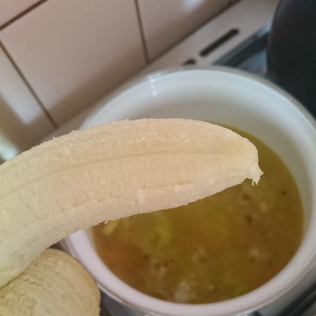 Krok 2 - Egzotyczna zupa krem (z bananem)  foto