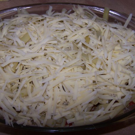 Krok 6 - Eksperyment w kuchni, czyli zapiekanka z kalafioru i fasolki :) foto