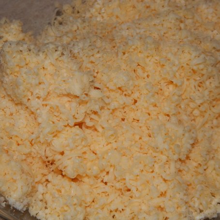 Krok 5 - Farsz pieczarkowy z wędzonym serem mozzrella foto