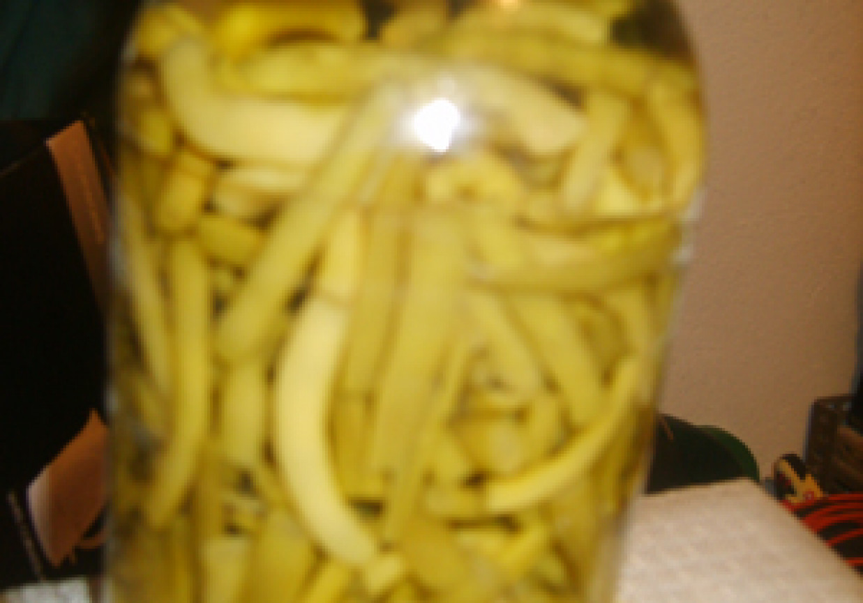 fasolka szparagowa w słoikach foto