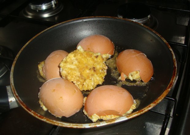 Fotografia przedstawiająca Faszerowane jaja