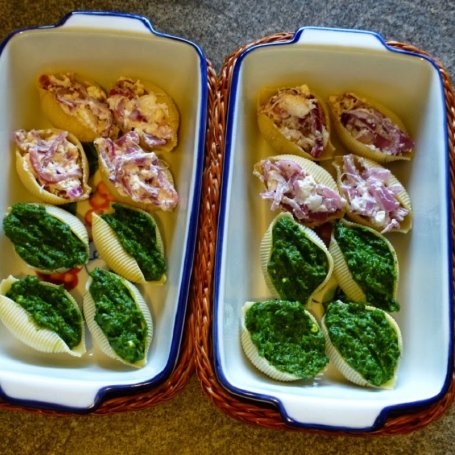 Krok 2 - Faszerowane muszle makaronowe foto