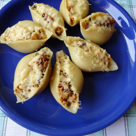 Krok 3 - Faszerowane muszle makaronowe foto