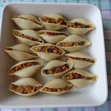 Krok 2 - Faszerowane muszle makaronowe foto