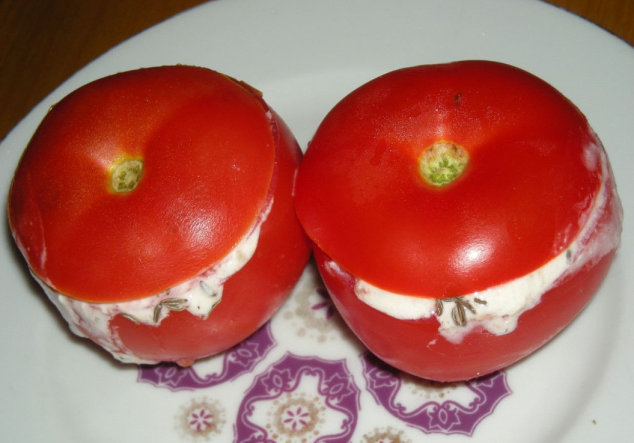 faszerowane pomidorki foto