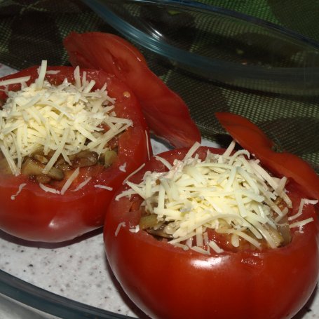 Krok 3 - Faszerowane pomidory warzywami i cheddarem foto