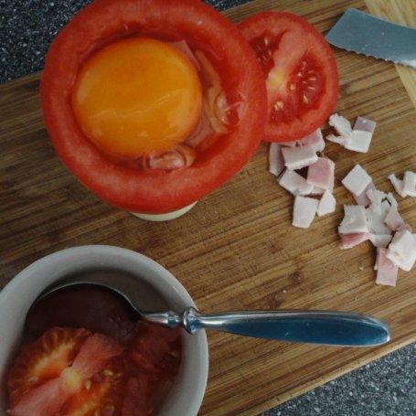 Krok 2 - Faszerowane pomidory foto