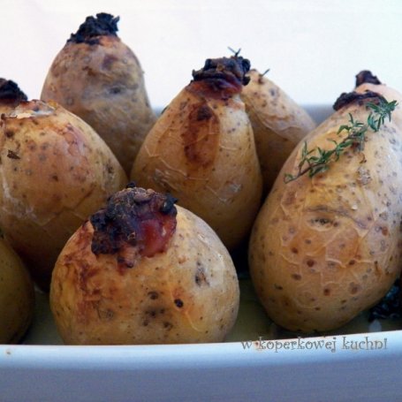 Krok 4 - Faszerowane ziemniaki z tymiankiem foto
