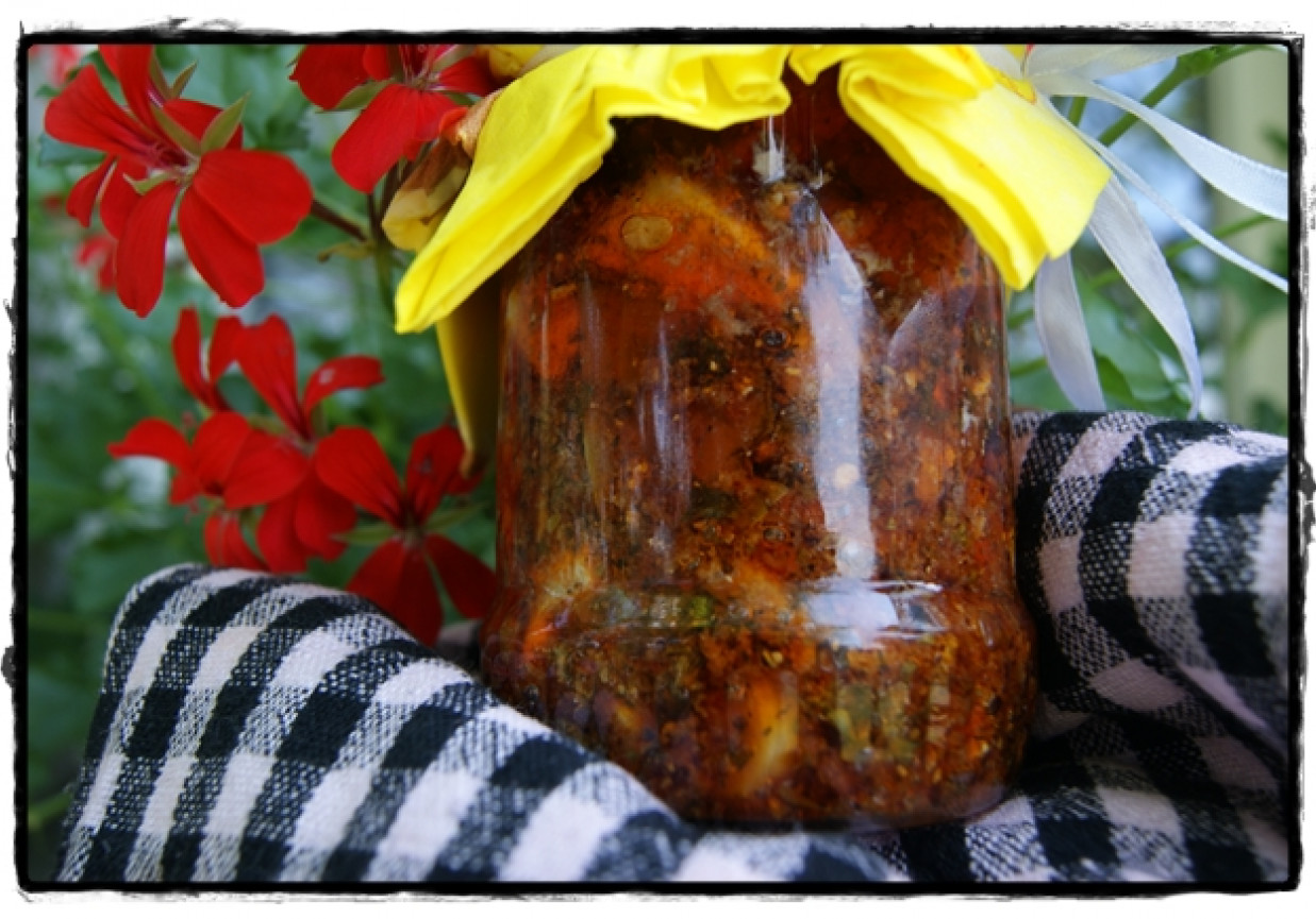 Feta z chilli, imbirem i czosnkiem foto