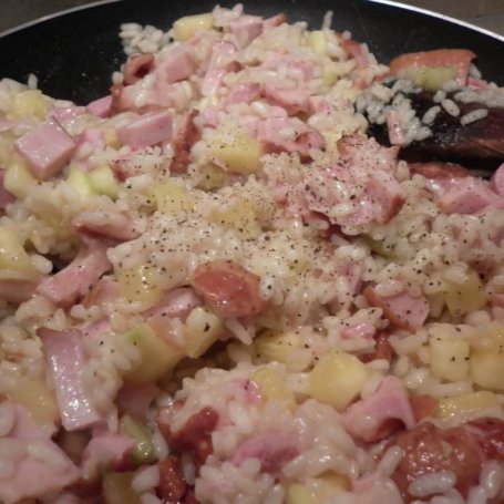 Krok 6 - Feta z kurczakiem w warzywnym risotto. foto