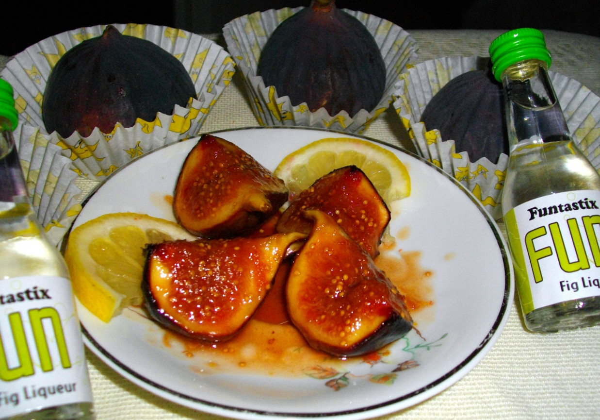 Figi karmelizowane w miodzie z likierem figowym foto