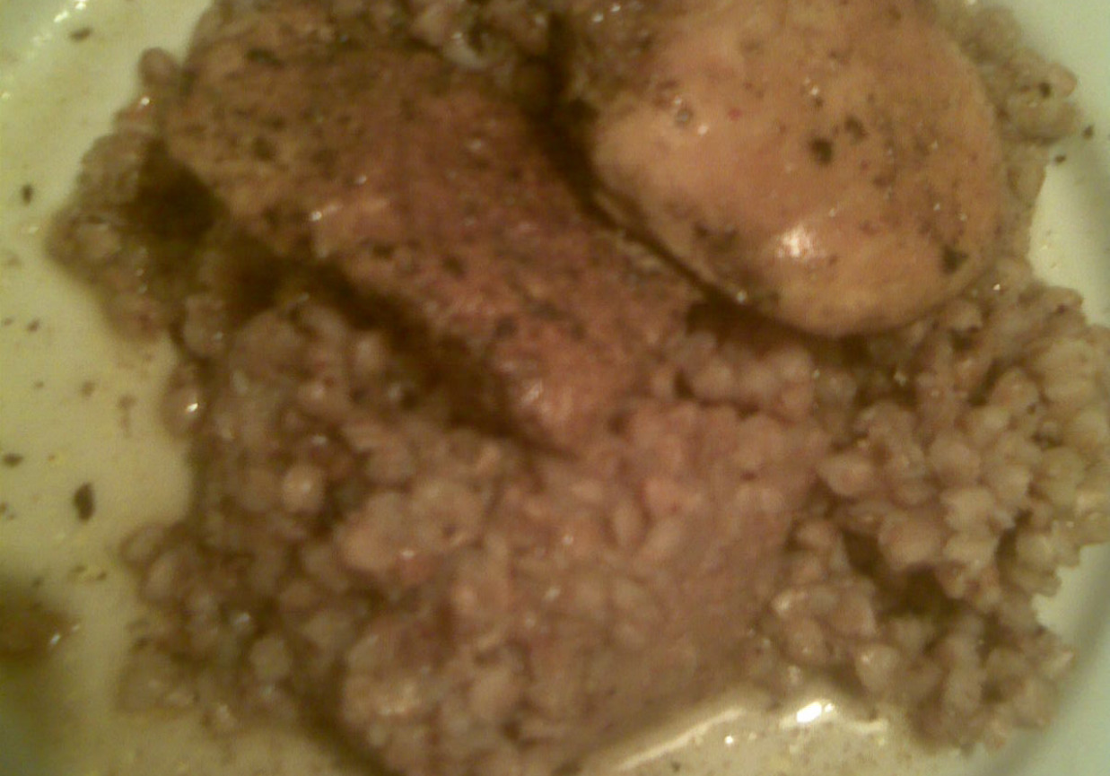 Filet duszony z kaszą foto