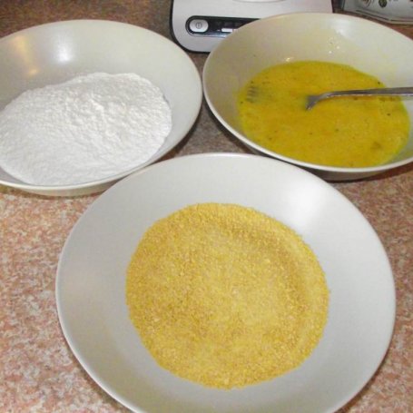 Krok 1 - Filet pieczony w płatkach kukurydzianych z warzywnym sosem curry foto