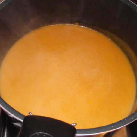 Krok 6 - Filet pieczony w płatkach kukurydzianych z warzywnym sosem curry foto