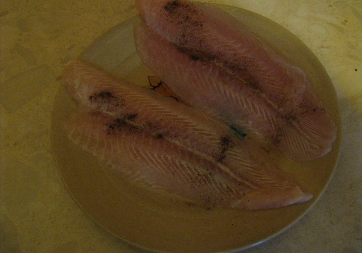 Filet rybny smażony foto