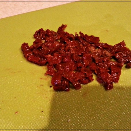 Krok 3 - Filet z indyka z ananasem i suszonymi pomidorami foto