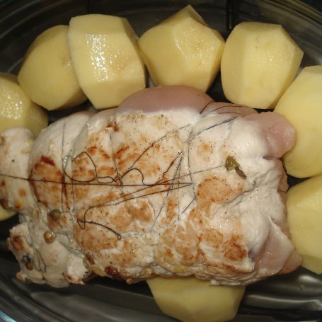 Krok 7 - Filet z indyka z nadzieniem z kiełków i Camemberta :) foto