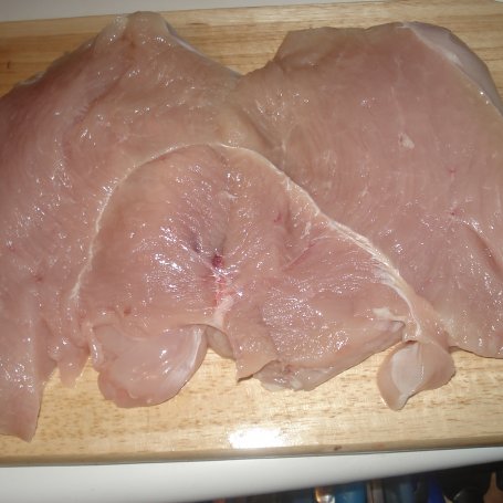 Krok 1 - Filet z indyka z nadzieniem z suszonych pomidorów i sezamu foto