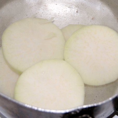 Krok 2 - Filet z kalarepką foto