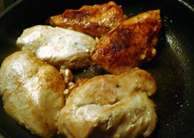 Fotografia przedstawiająca Filet z kurczaka Ani