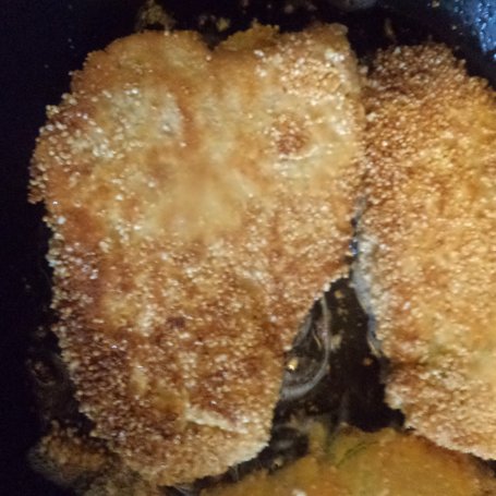 Krok 5 - Filet z kurczaka panierowany w amarantusie :) foto