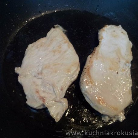 Krok 2 - Filet z kurczaka po hawajsku foto