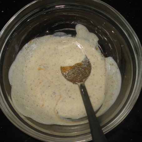 Krok 3 - Filet z kurczaka  w marynacie jogurtowej  z nutą curry foto