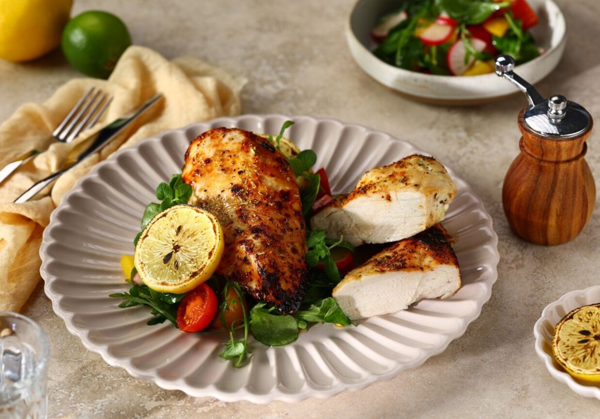 Filet z kurczaka w miodowo-cytrynowej marynacie foto