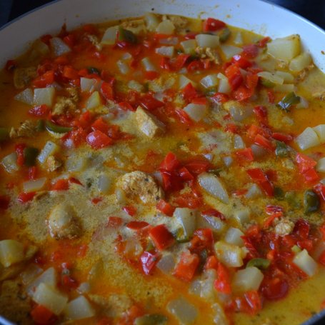 Krok 4 - Filet z kurczaka w sosie curry foto