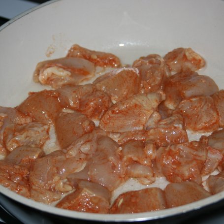 Krok 2 - Filet z kurczaka w sosie cytrusowym foto
