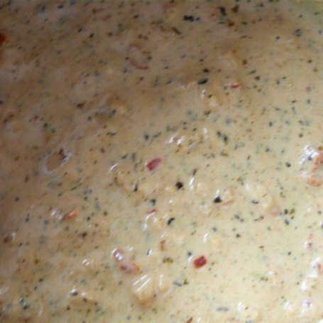 Krok 4 - Filet z kurczaka w sosie prowansalskim foto