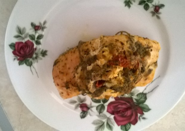 Fotografia przedstawiająca Filet z kurczaka z niespodzianką