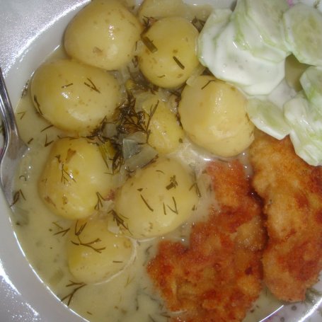 Krok 9 - Filety z kurczaka w panierce z bułki tartej i mąki foto
