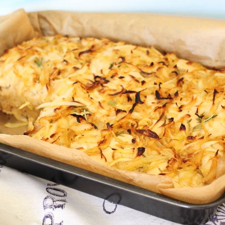 Krok 5 - Focaccia orkiszowa z cebulą foto